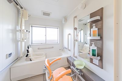 Best Accessible Bathroom Remodel Contractors in Waterford, CT